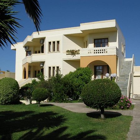 Olga Suites Maleme Exteriér fotografie